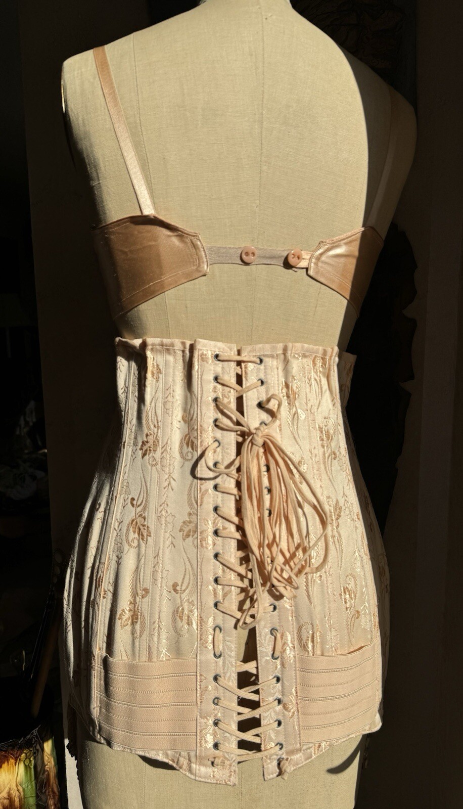 Picture 22 of 24