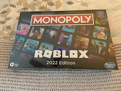 Monopoly: Roblox 2021 Edition Game for Kids 8 and Up - Monopoly