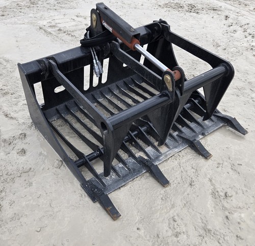 48" Heavy Duty Rock Bucket Grapple Attachment with Teeth Fits Skid Steer Loader - Picture 2 of 9