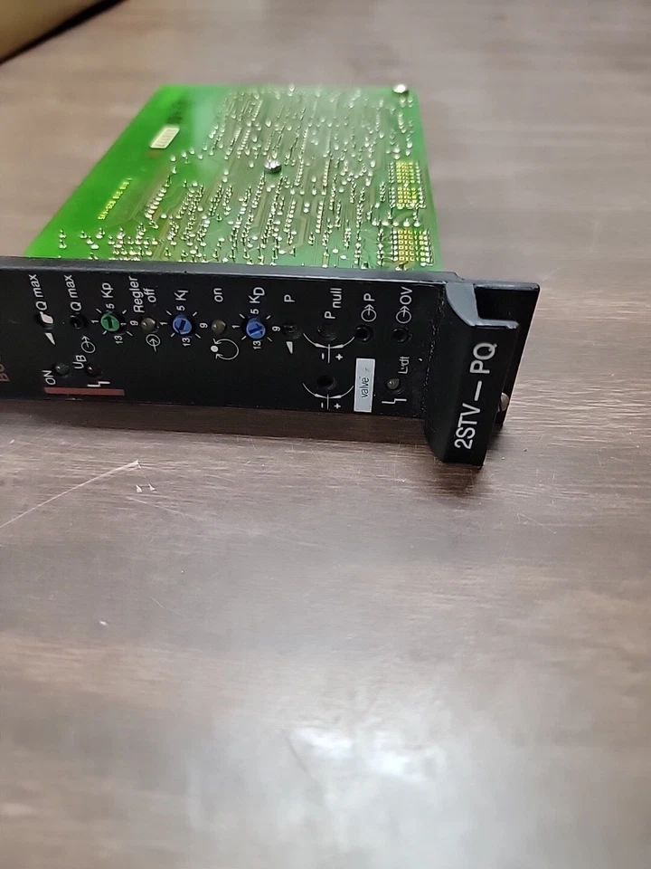 Placa de circuito BOSCH 2STV-PQ 2STV-PQ 0811405089 usada Foto 2 de 4