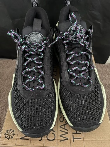 Nike Cosmic Unity Black Green Glow Volt DA6725 001 - Men's Size 10 /Women's 11.5 - Picture 2 of 5