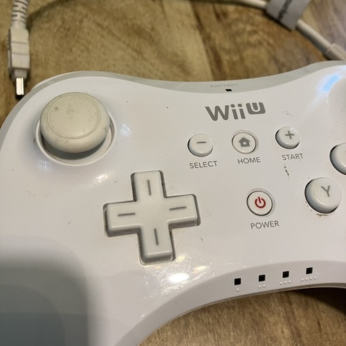 Official Nintendo Wii U Wireless Pro Controller White WUP-005 Genuine OEM Tested - Picture 2 of 8