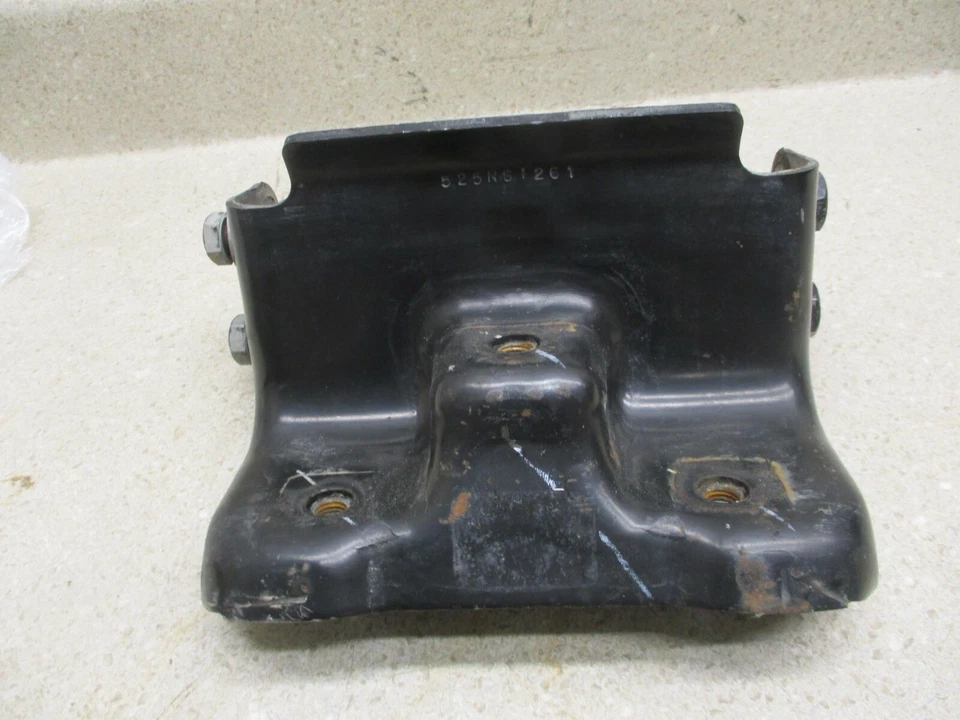 15113849 99 a 07 Silverado Sierra 4x4 Soporte de montaje del motor izquierdo OEM Foto 4 de 4