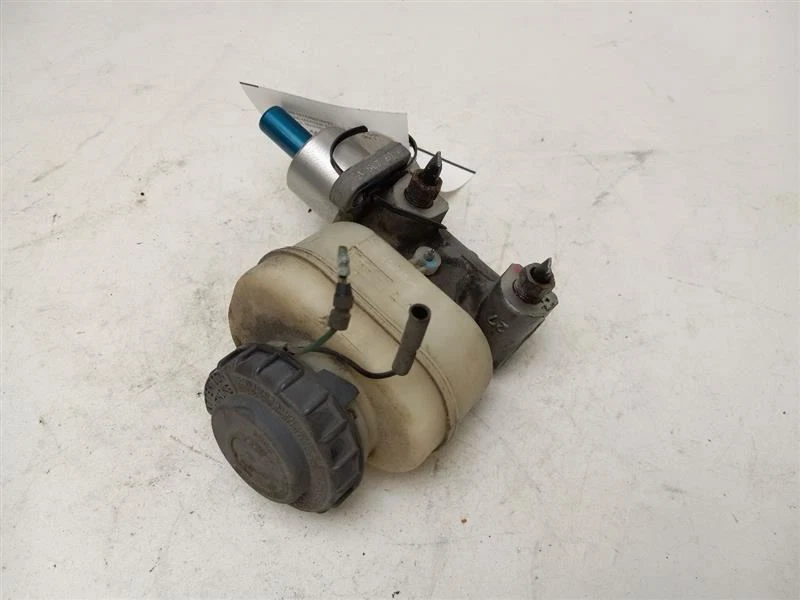 2003 - 2008 HONDA PILOT BRAKE MASTER CYLINDER - Image 2 of 4