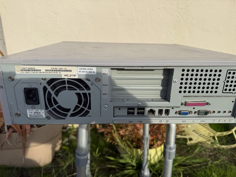 Sun Microsystems Sunblade 100 with UltraSPARC-IIe CPU & 1.5 GB RAM Bad CMOS Batt - Image 4 of 4