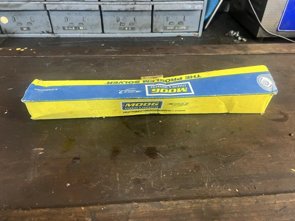 Extremo de varilla de amarre de dirección Moog EV116 Foto 3 de 4