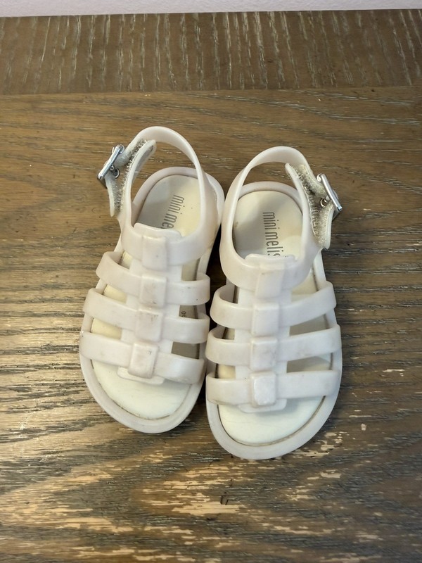 Mini Melissa Sz 5 Toddler Girl Light Ivory Rubber Sandals Comfy Beach  Travel 