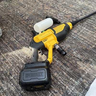 #ad DEWALT 20V MAX 550 PSI Cold Water Pressure Washer Tool only DCPW550 $105.00