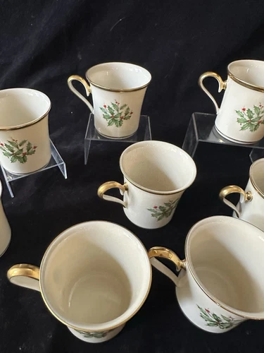 Lenox Holiday Coffee Mugs 8oz Set Of 8 USA