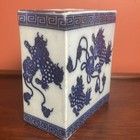 Antique Chinese Blue & White Porcelain Headrest / Opium Pillow – Guardian Lions — photo 6