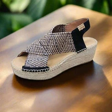 Toni Pons Women's Masai Sandal Size 40