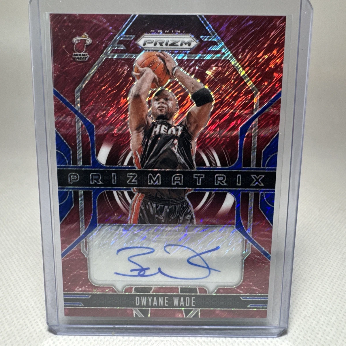 Dwyane Wade Basketball Autographed Sports Trading Cards