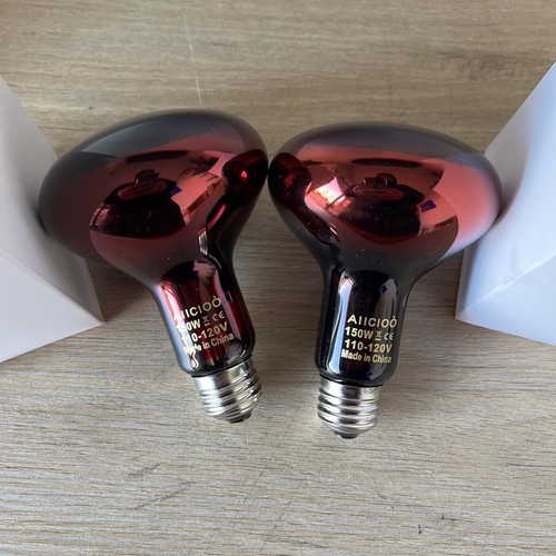 Reptile Heat Lamp Combo Set - 150W Day and Night Reptile Light Bulb - Picture 2 of 3
