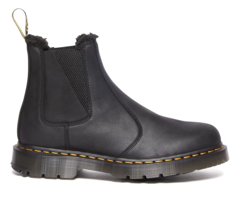 Dr Martens Slip On 2976 Black Outlaw WP 31262001 wie Leonore Dr Martens Slip On 2976 Black Outlaw WP 31262001 wie Leonore