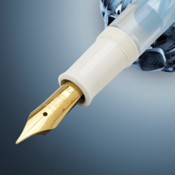 PELIKAN Fountain Pen Classic M200 Pastel Blue Nib EF / F / M