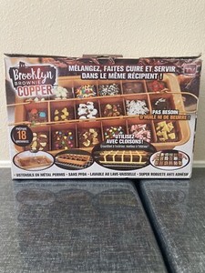 Gotham Steel 1491 Brooklyn Brownie Baking Pan with Built-In Slicer - Brown