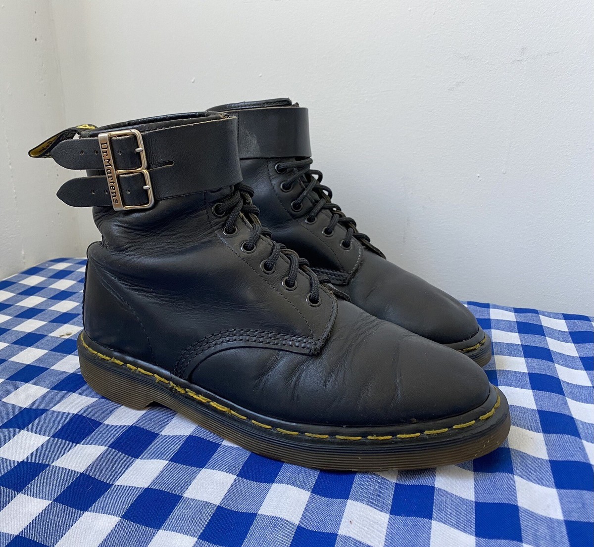 Dr. Martens Doc England Rare 90's Vintage Black 1460 Buckle