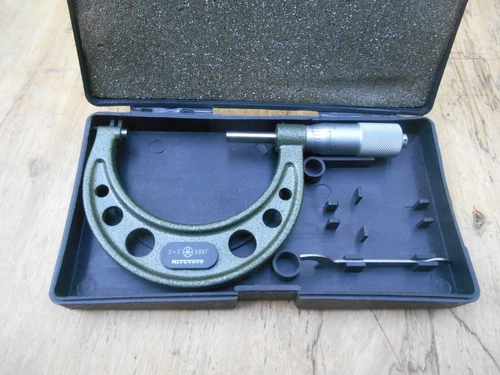 Mitutoyo Micrometer  2-3 " .0001” Code No. 103-115 Made In Brazil
