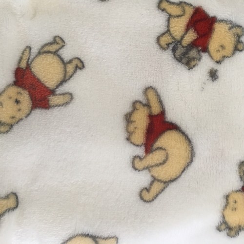 NEW Disney Baby Blanket Lightweight Winnie the Pooh Baby Gift - Picture 3 of 4