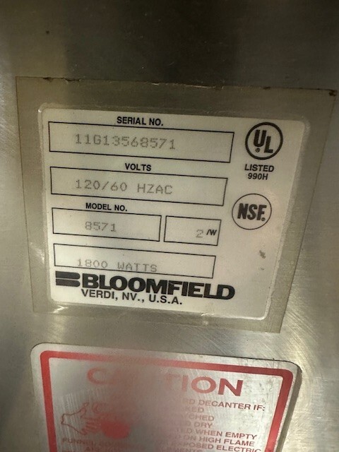 BLOOMFIELD KOFFEE KING MODEL 8571, 3 TIERD WARMER WITH BREWER W/ 2 CARAFES