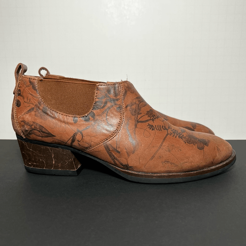 Womens BUSSOLA Alameda Addy Floral Brandy Leather Chelsea Boots / Size 7.5 - 8 / - Picture 2 of 10