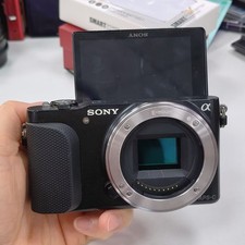 SONY Alpha NEX-3N Black Mirrorless Digital Camera Body Only -100 Working