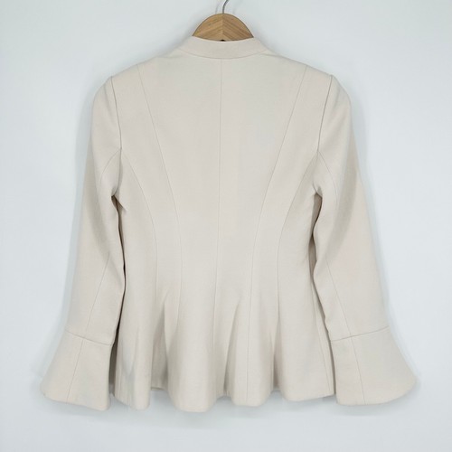 Club Monaco Pru Blazer Bell Sleeve Long Sleeve Textured Collarless Jacket Size 2 - Picture 8 of 14