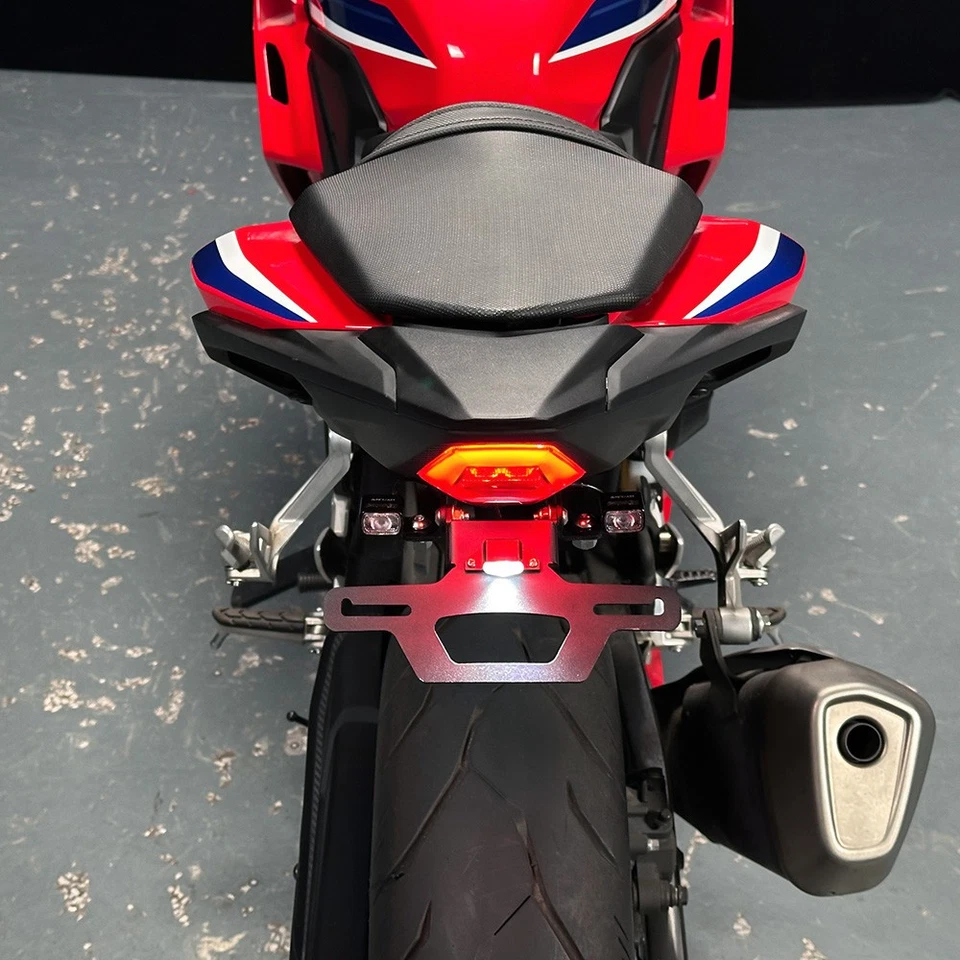 Soporte de matrícula de guardabarros trasero LED para Honda CBR400R CBR500R 2019-2025 Foto 2 de 4