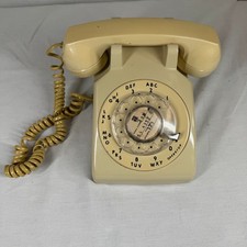Vintage 1970/80  s Beige Rotary Dial Desk Telephone ITT Untested