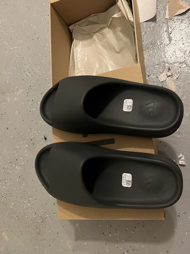 Adidas Yeezy Slide Dark Onyx - ID5103 - Brand New - Ready To Ship Sz 13 - Picture 3 of 6