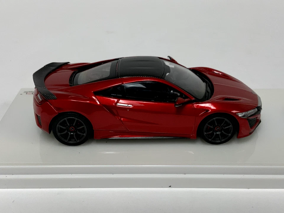 Modelos a escala real 1/43 TSM Acura / Honda NSX Valenc en rojo.  TSM430261 CF108 Foto 3 de 4