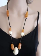 VINTAGE Amber Necklace 59g..Rare White Amber. USED.