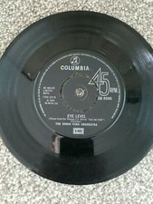 Eye Level (Theme From "Van der Valk") - The Simon Park Orchestra 