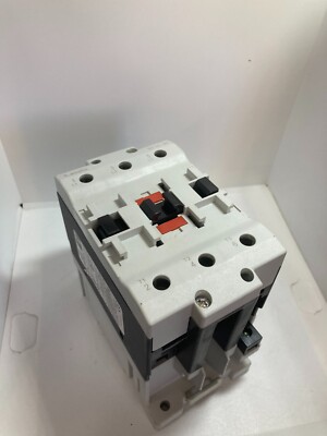LOVATO BF5000A230 CONTACTOR 50A 230VAC COIL 50/60HZ NNB