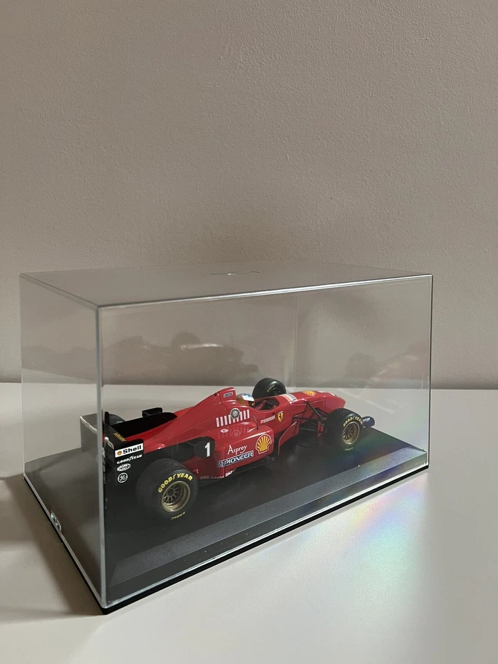 F1 Ferrari 1996 F310 Schumacher #1 Barcelona 1:18 Minichamps Scala 1:18 - Immagine 4 di 4