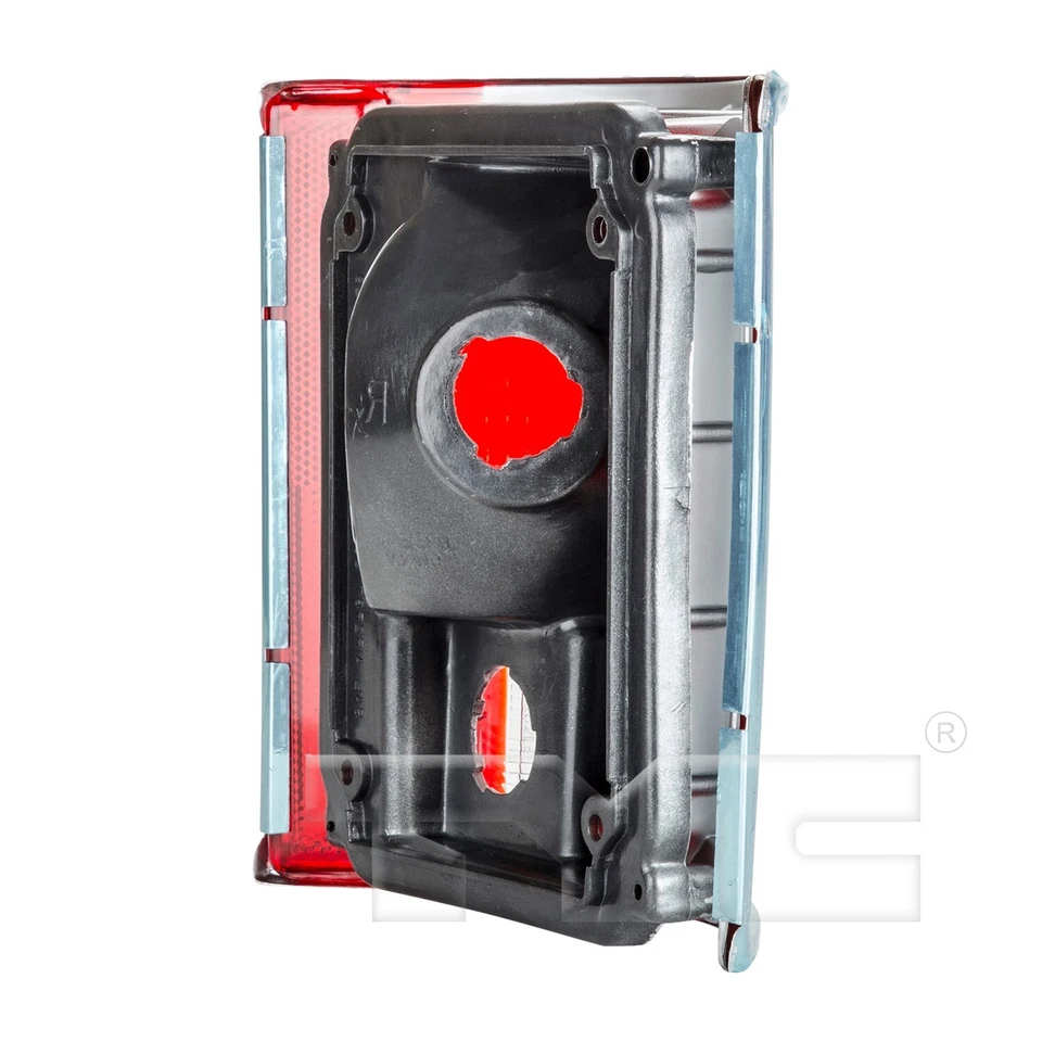 Conjunto de luz trasera izquierda TYC para Chevrolet V2500 Suburban 1989-1991 1990 Foto 4 de 4