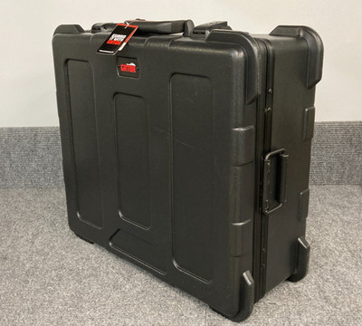 Interfit Super 5 Lighting Kit w/ Accessories & Gator Case (As Is)
