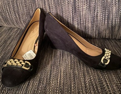 Payless Dexflex Comfort Black Suede Wedge Heel Shoes Size 11 Brand New Gold