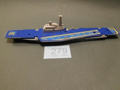 Matchbox Sea Kings K-304 Aircraft Carrier  (279)