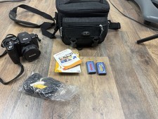 Kodak EasyShare Z812 IS Digital Camera Complete Bundle