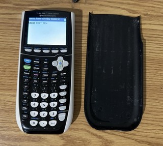 Texas Instruments TI 84 Plus C Edición Plateada Gráficos Negro Sin Cubierta