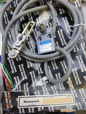 NEW HONEYWELL 914CE16-6A LIMIT SWITCH 914CE166A