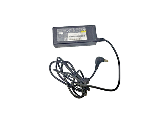 Fujitsu ADP-65YH Input 240V 1.5A 50-60Hz Output 19V 3.42A AC Adapter ...