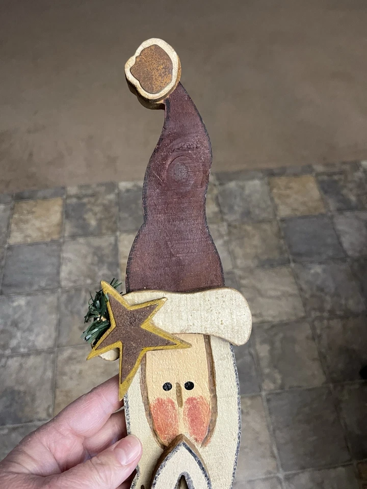 Tender Heart Treasures Hand Painted Santa Rustic Wood Vintage Wall Hanging 1998 - Image 2 of 4