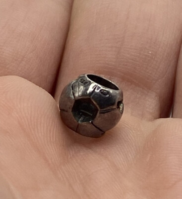 REFLEXIONSPERLEN STERLINGSILBER FUSSBALL PERLE CHARM 