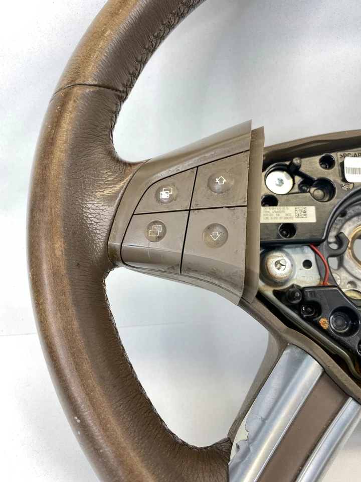 2006-2008 Mercedes-Benz R 350 Steering Wheel w Control Switchs A1644605103 OEM - Image 4 of 4