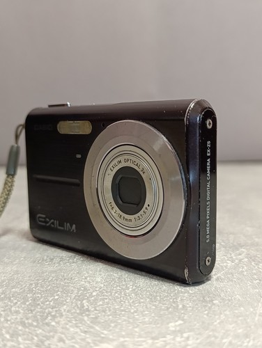 Casio Exilim EX-Z5 5.0MP Compact Digital Camera Tested - Full Box of Accessories - Picture 5 of 11