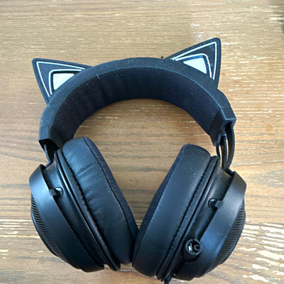 Razer Kraken Kitty Edition Black USB Over-Ear Headset, Boom Mic, Adjustable
