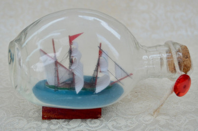 VINTAGE: KLEINES SCHIFF IN FLASCHE - SOLIDER ZUSTAND