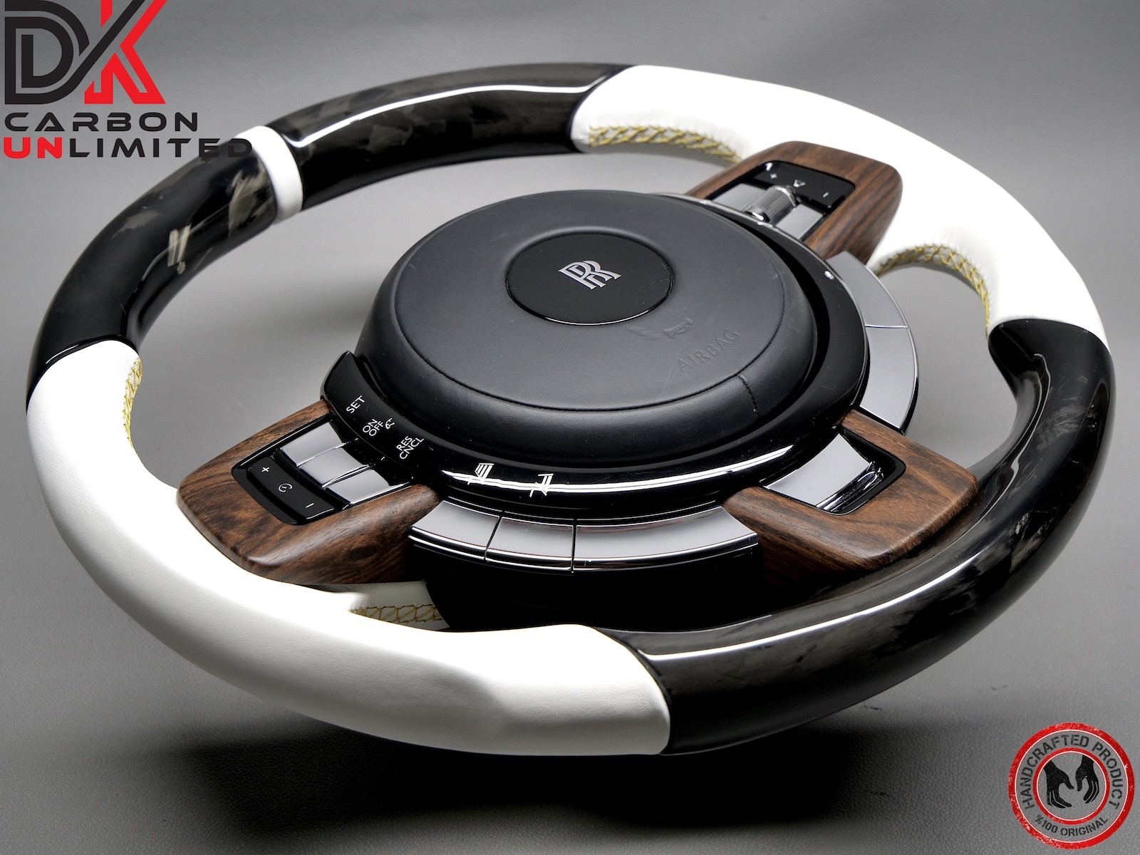 Rolls Royce Cullinan Forge Yellow Arctic White Forged Carbon Steering Wheel